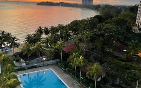 Seri Bulan Apartment Teluk Kemang